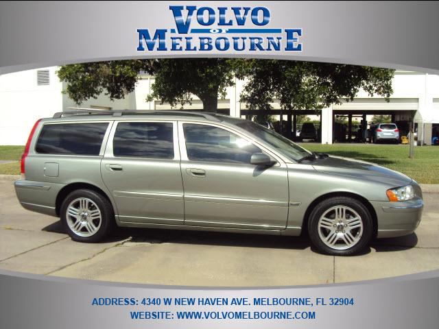 Photo of 2006 Volvo V70