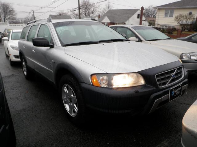 Photo of 2005 Volvo XC70