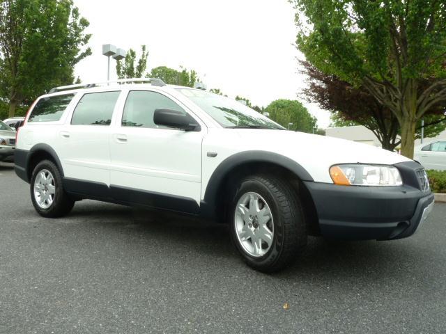 Photo of 2005 Volvo XC70