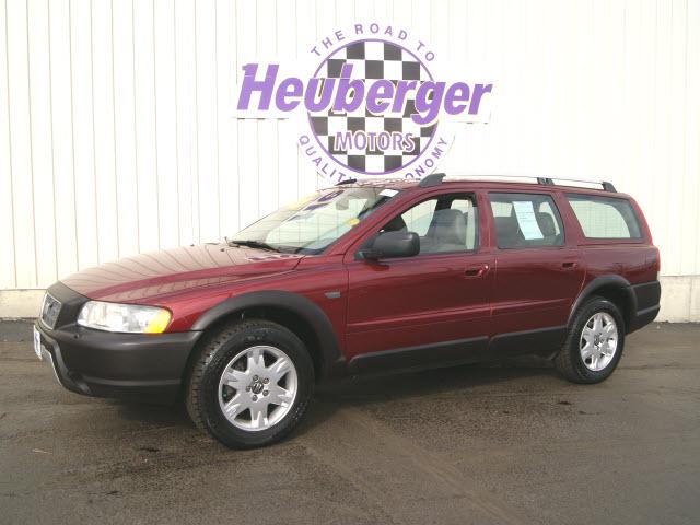 Photo of 2005 Volvo XC70
