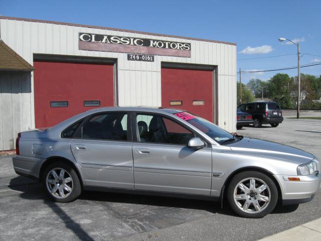 Photo of 2002 Volvo S80