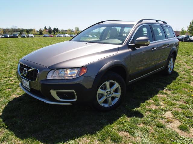 Photo of 2011 Volvo XC70