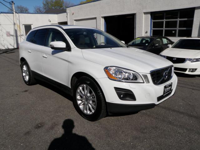 Photo of 2010 Volvo XC60