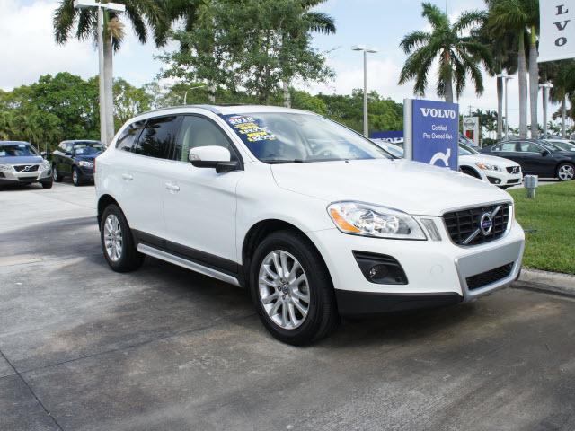 Photo of 2010 Volvo XC60