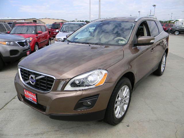 Photo of 2010 Volvo XC60