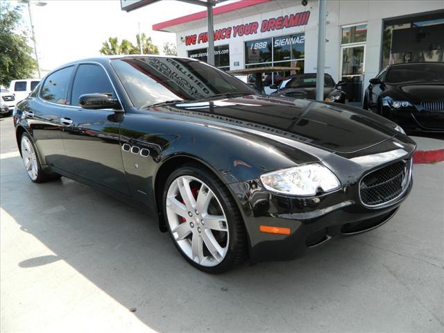 Photo of 2007 Maserati Quattroporte