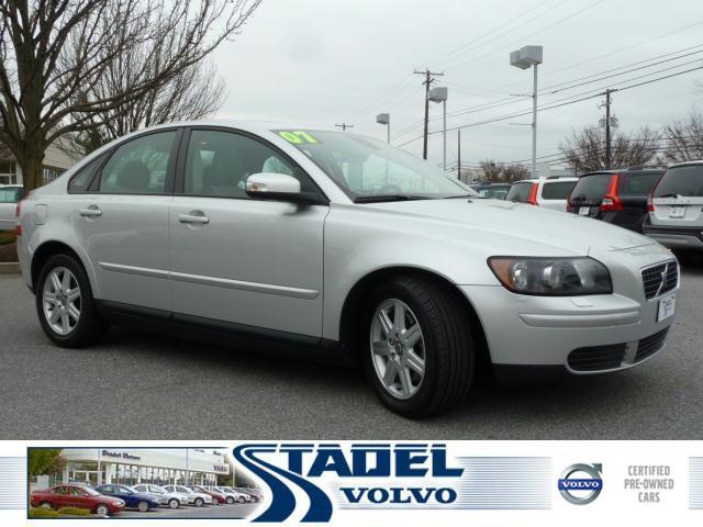 Photo of 2007 Volvo S40