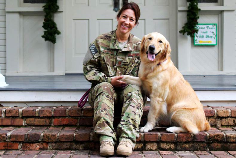 Golden Retriever Rio and her owner Elizabeth Hoettels