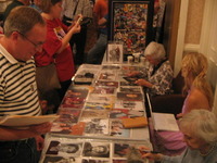 Autographs_thumb