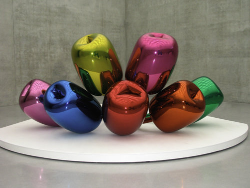 'Tulips (80 x 180 x 205 inches)' Jeff Koons
