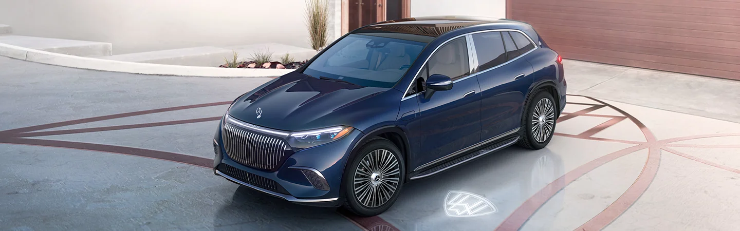 2025 Mercedes-Benz EQS Maybach Specs color blue and front view