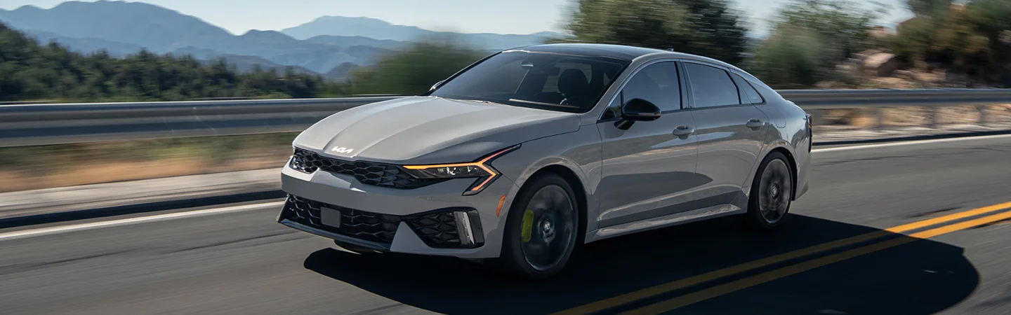 2025 Kia K5 Gray color front view