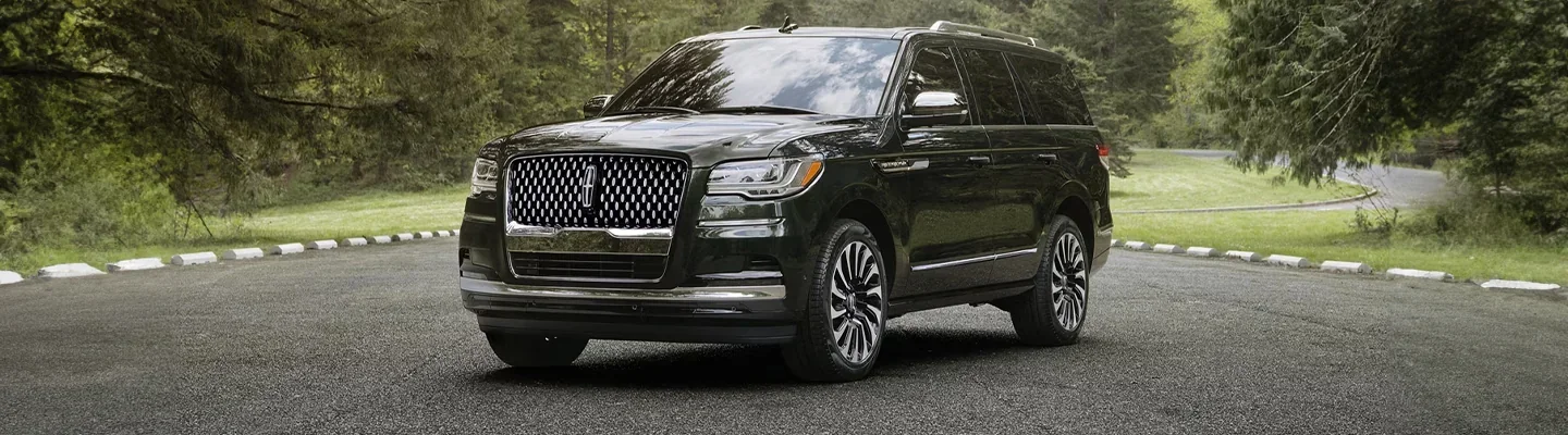 Raise The Bar For Luxury: Buy A Pre-Owned Lincoln Navigator