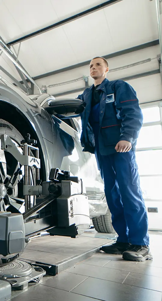 service tech prepping car