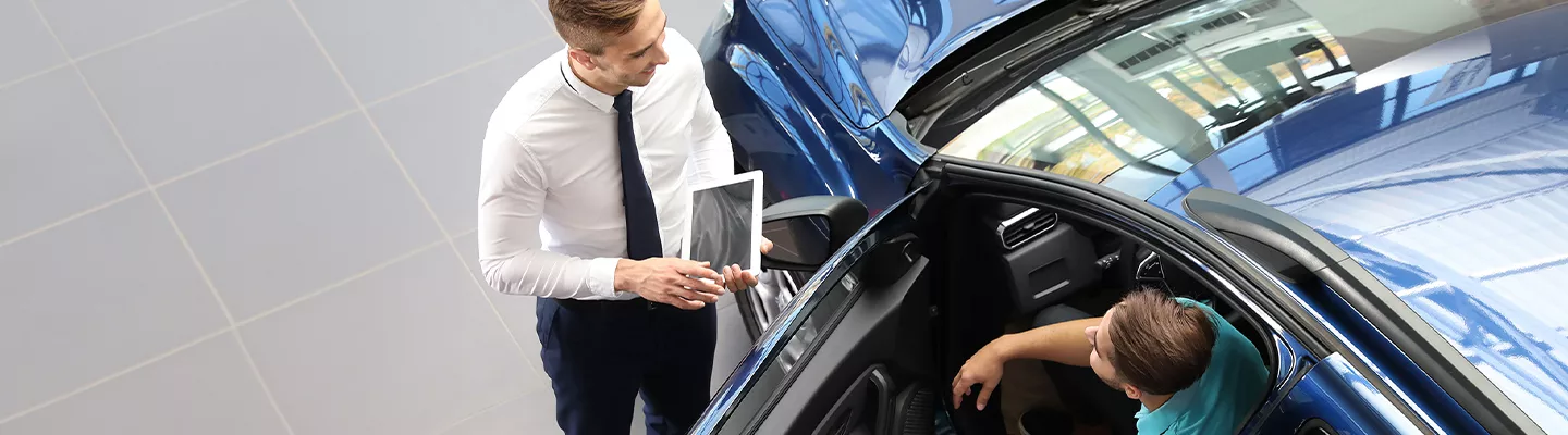 Customer test driving a new Jeep in Naples, FL
