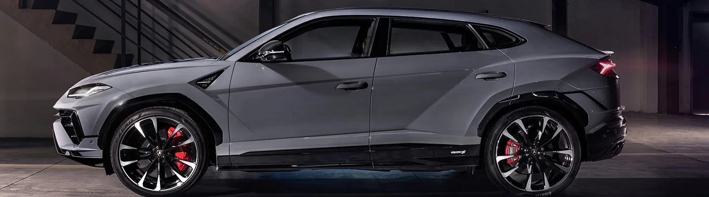 Bespoke Experience of a Lamborghini Urus Performante in Sarasota