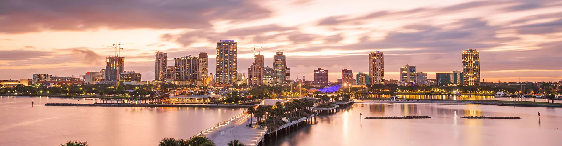 Background image of the city of St. Petersburg, FL