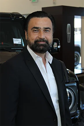 Ahmad Shekeeb