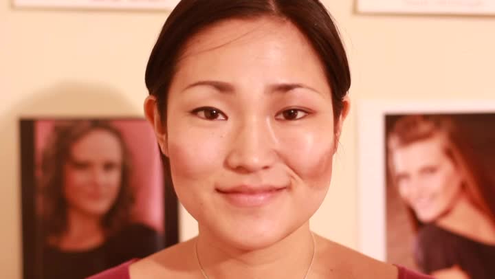 Video: Which Color Shirt Looks Good With Black Hair & Fair ...