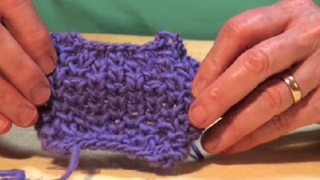 Video: How to Knit a Honeycomb Stitch eHow