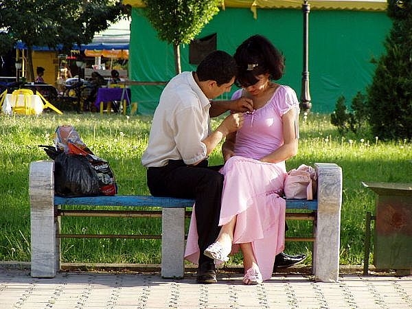 dating how to keep a guy interested Keeping him interested can be a bit of a conundrum guys can be more picky than we realize and that, in and of itself, is reason for him to lose interest it's not easy when the standard for what men want in women in constantly changing and pushing us to extreme measures and the outer limits of our. dating how to keep a guy interested Keeping him interested can be a bit of a conundrum guys can be more picky than we realize and that, in and of itself, is reason for him to lose interest it's not easy when the standard for what men want in women in constantly changing and pushing us to extreme measures and the outer limits of our.