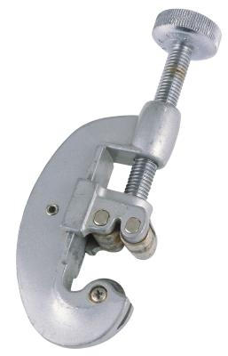 Adaptacut cuts throuh rigid Conduit Pipe Cutter 20mm Adaptacut cuts throuh rigid Conduit Pipe Cutter 20mm