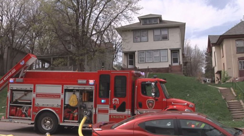 Screen Shot 2017-04-25 at 4.24.46 PM