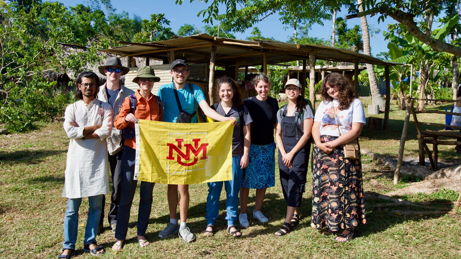 Vanuatu experience introduces UNM undergrads to research