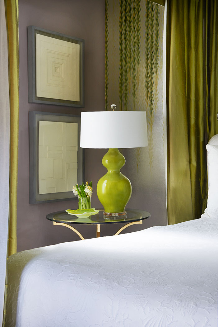 THE JAN SHOWERS COLLECTION INTRODUCES CERAMIC LIGHTING