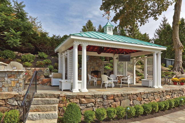 OUTDOOR STRUCTURES FROM WALPOLE