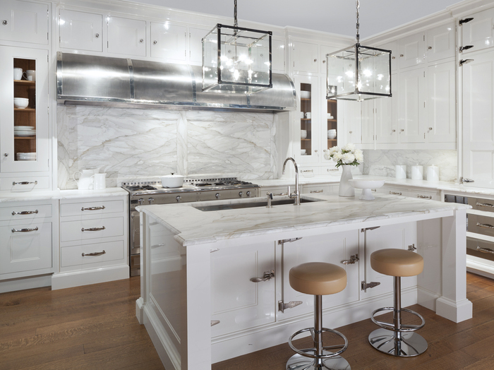 LuxeHome: Walk Right In