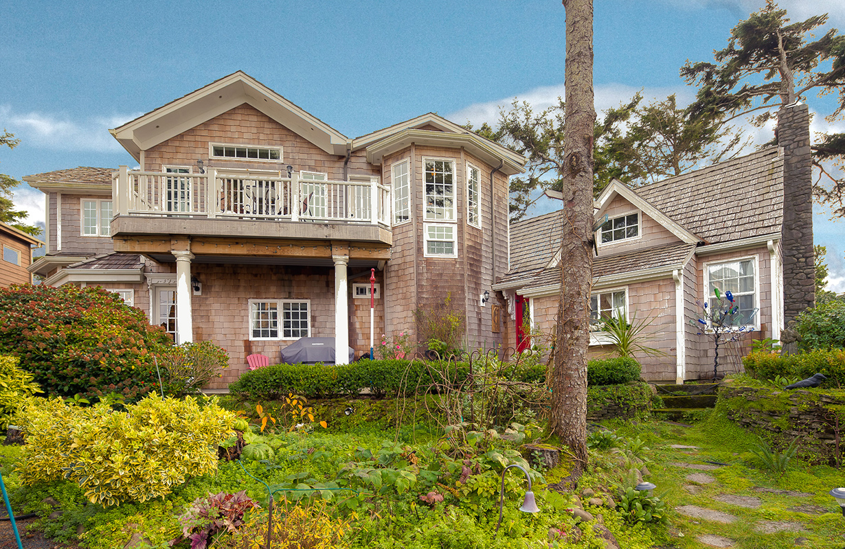 Coastal Living Communities