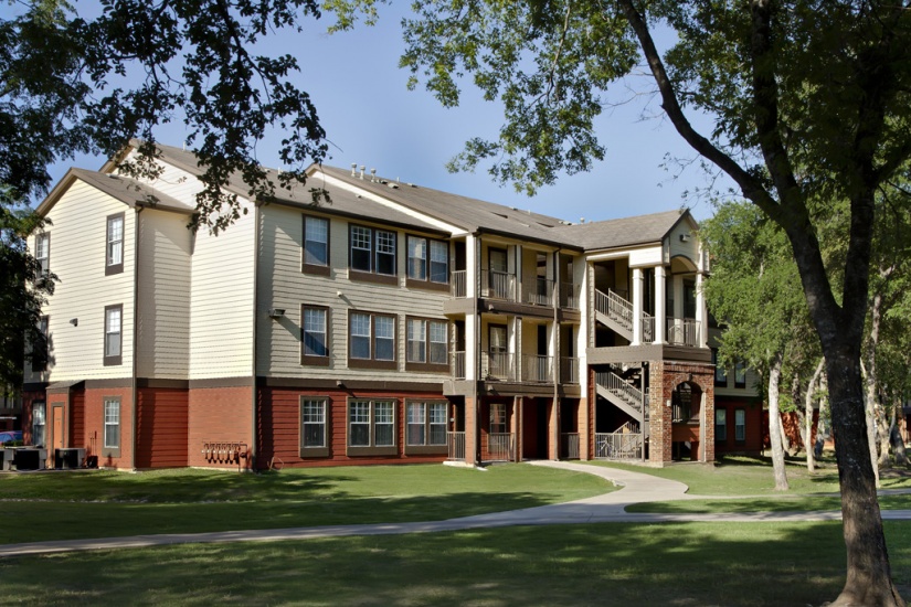 College Apartments in Austin College Student Apartments