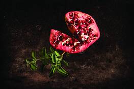 Still_life_with_pomegranate