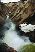 Falls_with_snow-berg