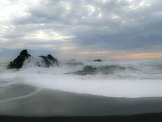 Pacific_waves
