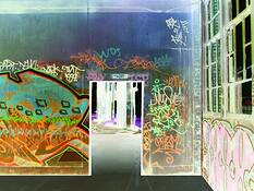 Graffiti_doorway