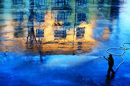 Spray_painting