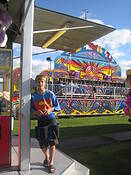 Canadian_carnival_worker