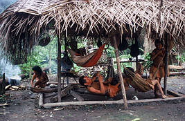 Yaguas_in_hut