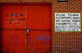 Red_door