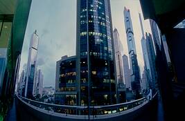 Reflection_of_hong_kong