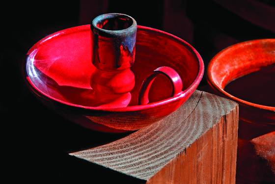 Red_candle_holder