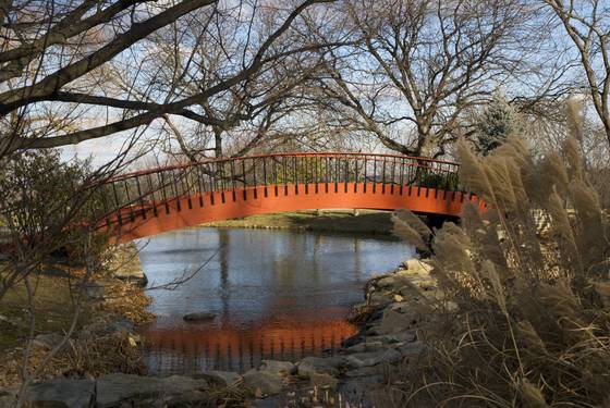 Foot_bridge_bon_secours_retreat
