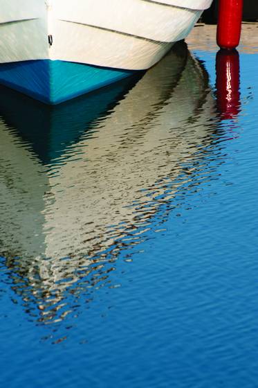 Boat_reflection