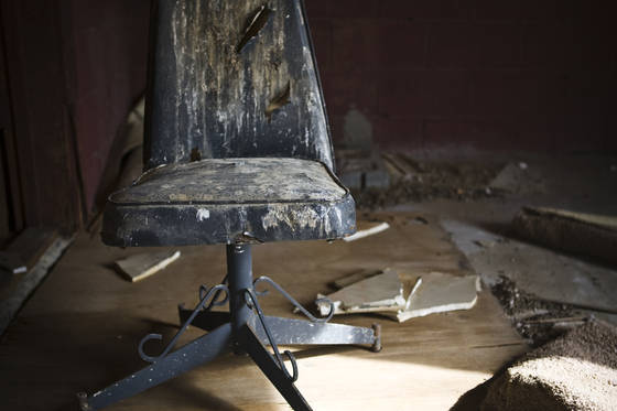 Deserted_house_2