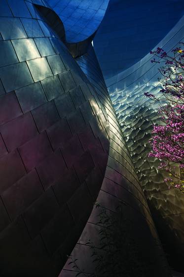 Urban_slit_canyon