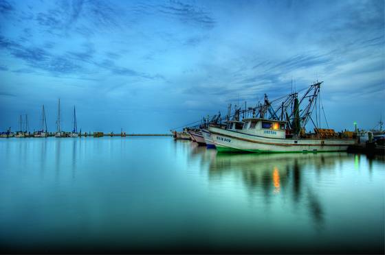 Harbor_blue_hour