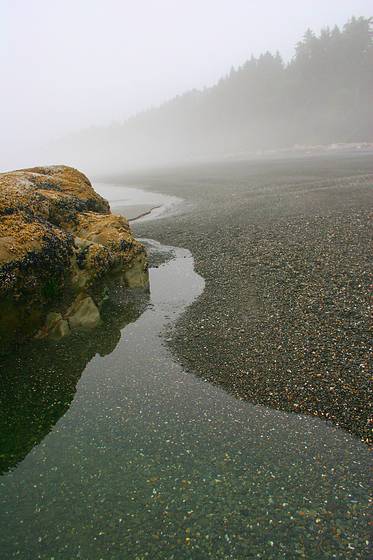 Black_beach