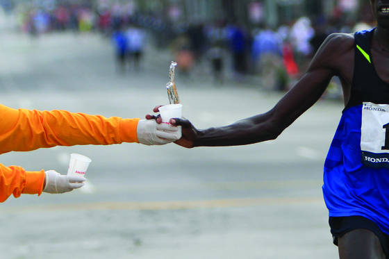 Hand_off